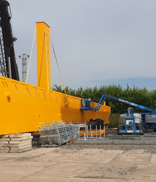 работы по сварке двух балок крана козлового