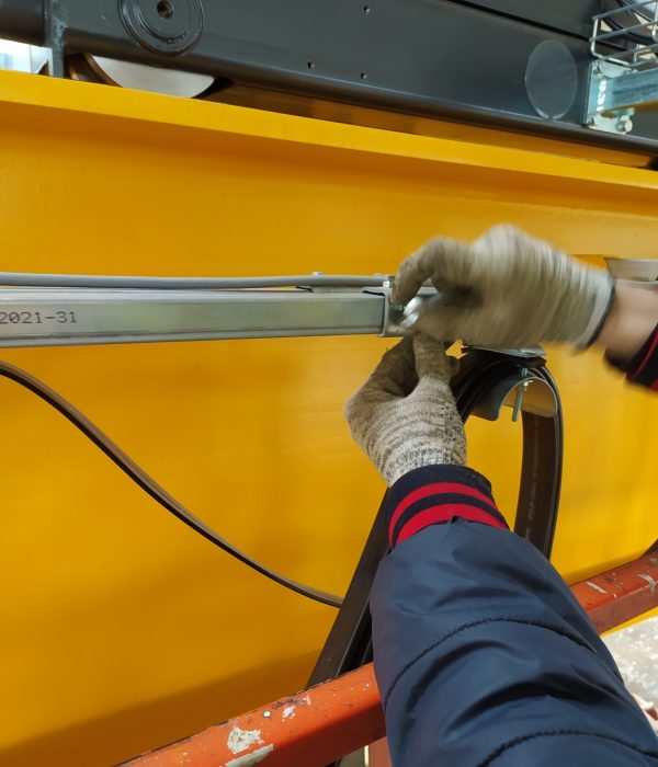 Монтаж системы питания крана