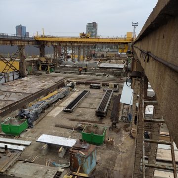 Монтаж системы питания крана