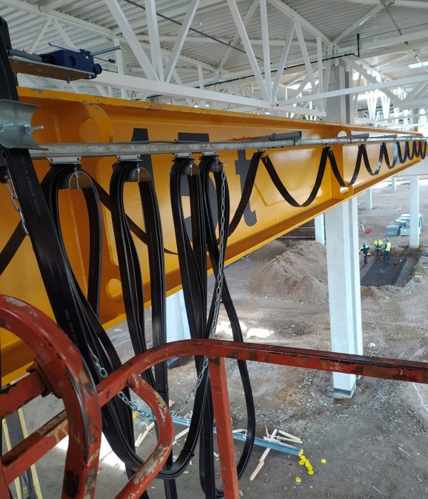 Монтаж системы питания крана